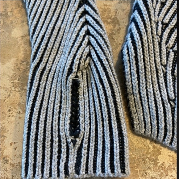 Ivivva Snow Salutations Ribbed Sweater - Picture 7 of 10